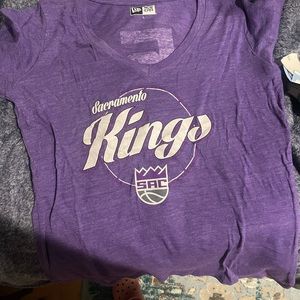 New Era Sacramento Kings D’Aaron Fox Women’s Shirt